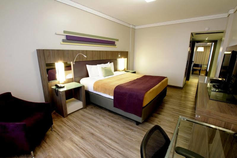 Grand Mercure Curitiba Rayon Hotel Luaran gambar